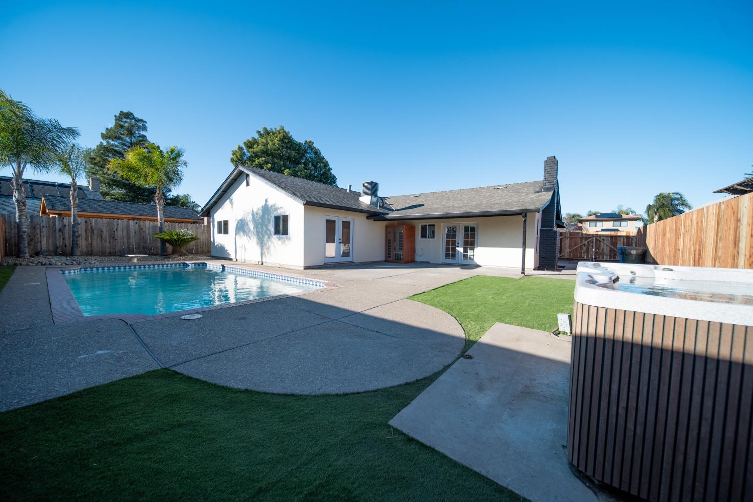 766 Folsom way, Manteca, CA 95337