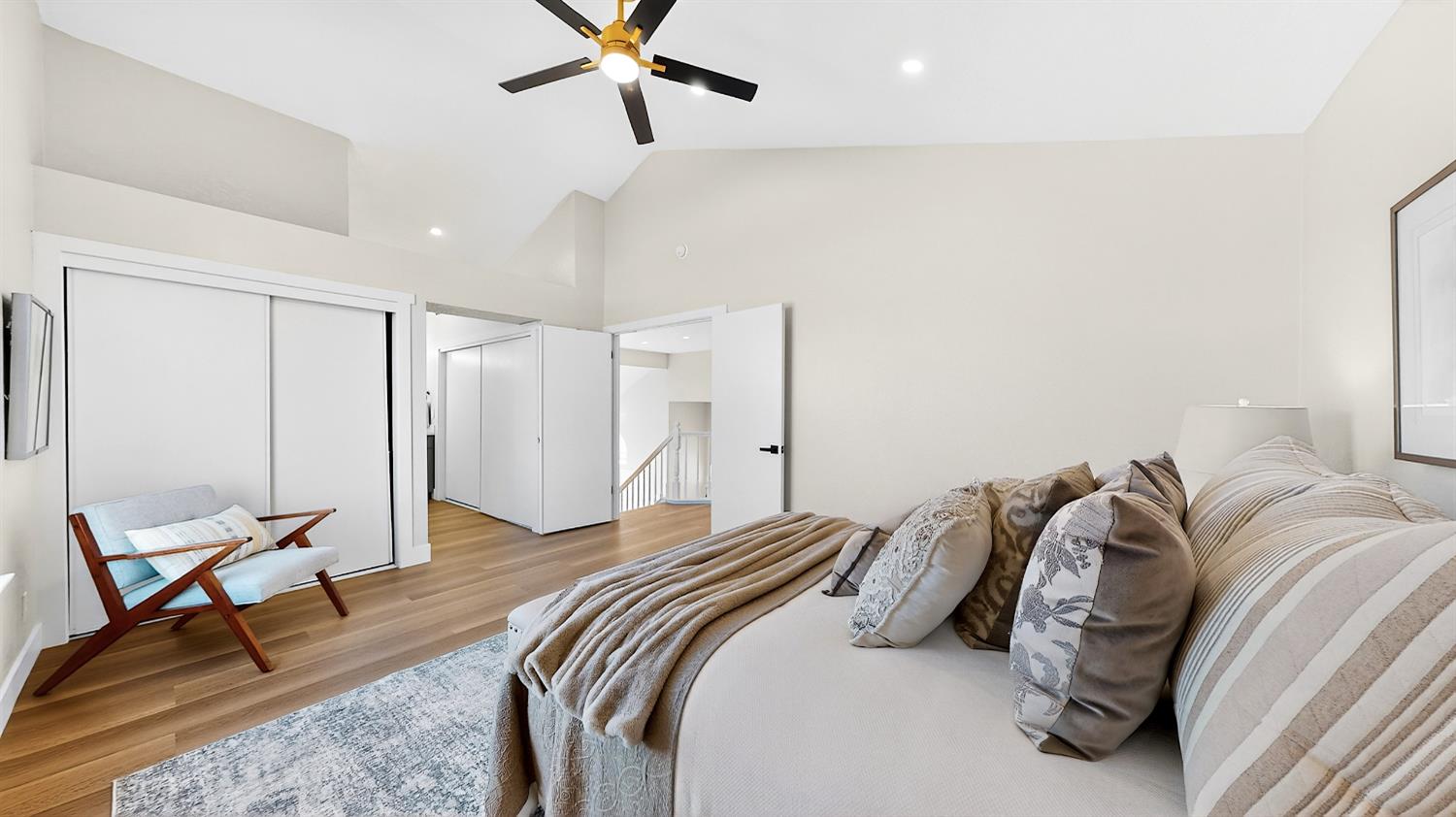 1684 E G St, Oakdale, CA 95361