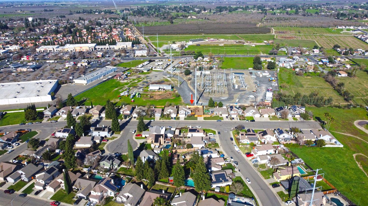 1684 E G St, Oakdale, CA 95361