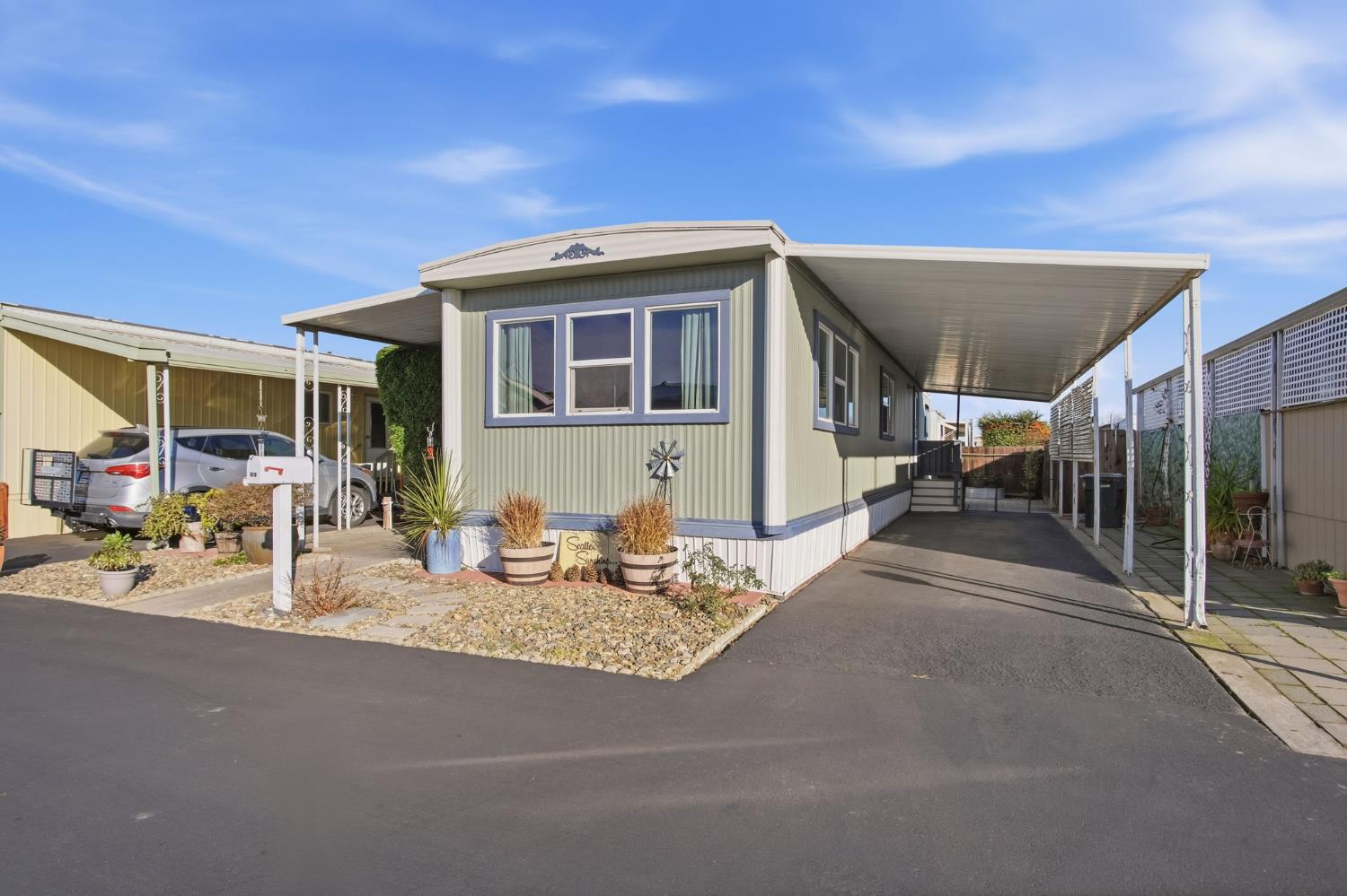 4125 McHenry Ave #69, Modesto, CA 95356