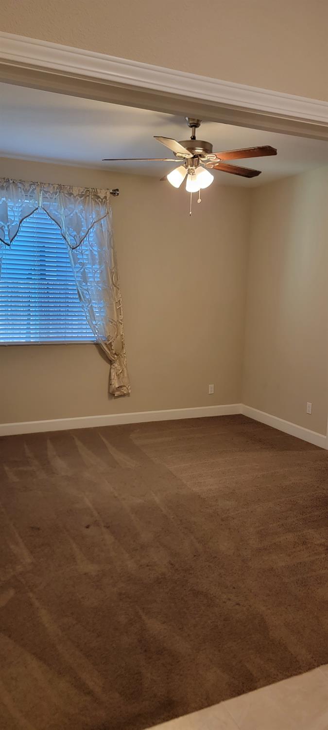 1052 Lavender St, Manteca, CA 95337