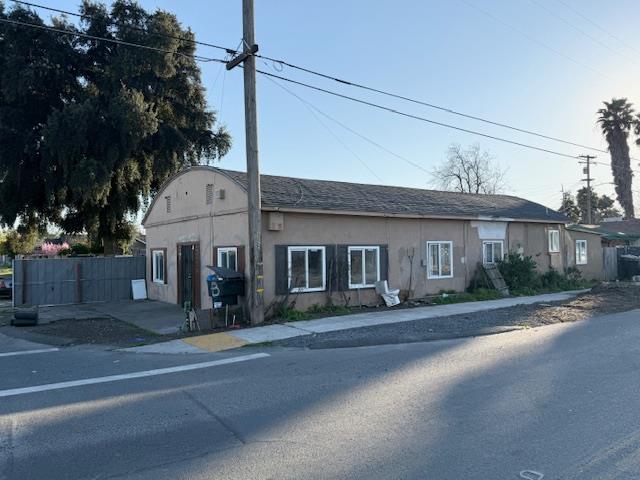 401 Thrasher Ave, Modesto, CA 95354