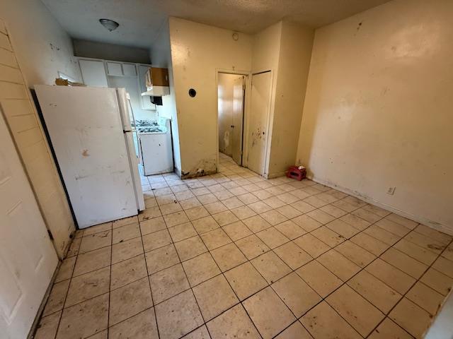 401 Thrasher Ave, Modesto, CA 95354