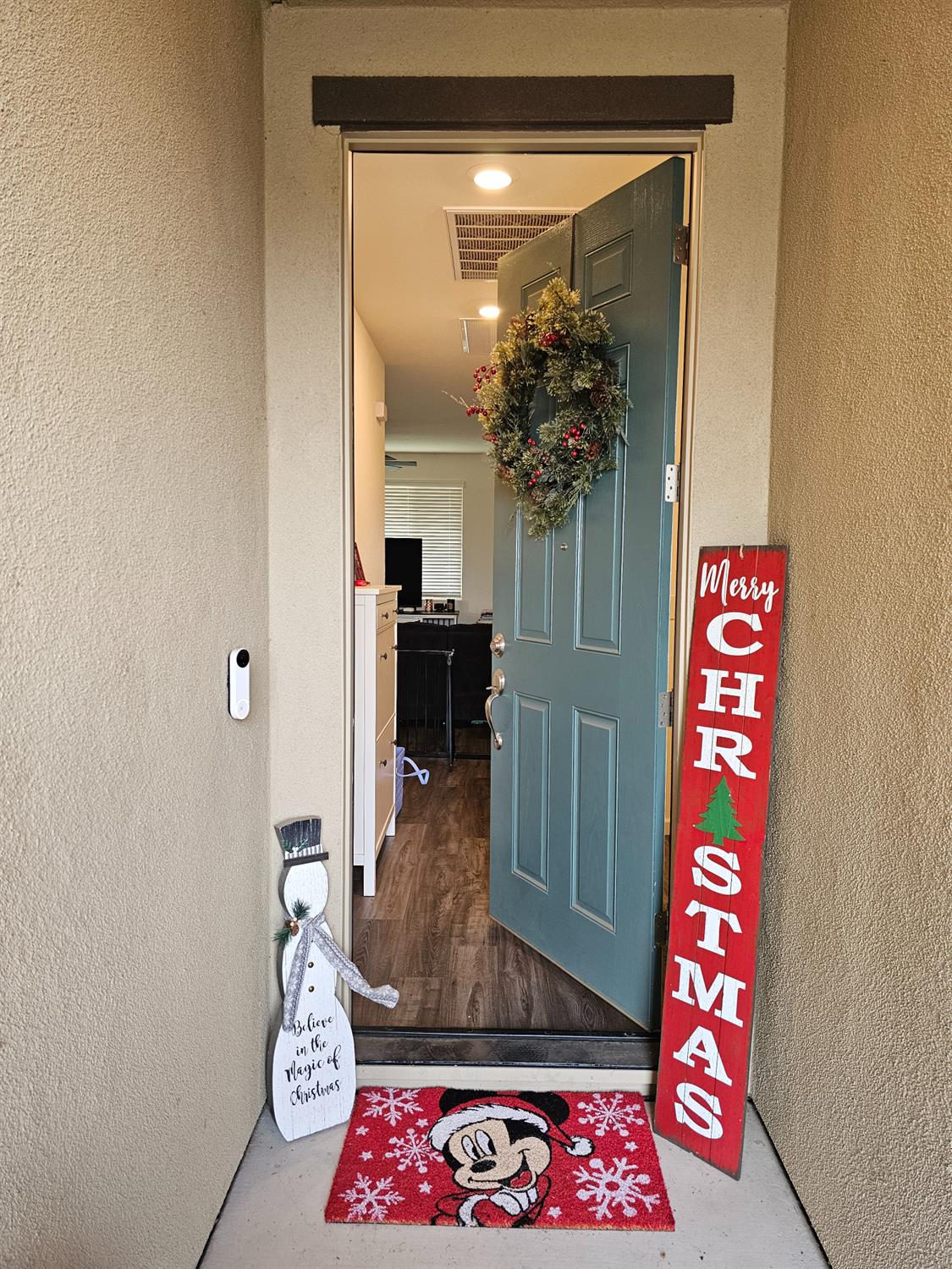 7708 Path Dr, Hughson, CA 95326