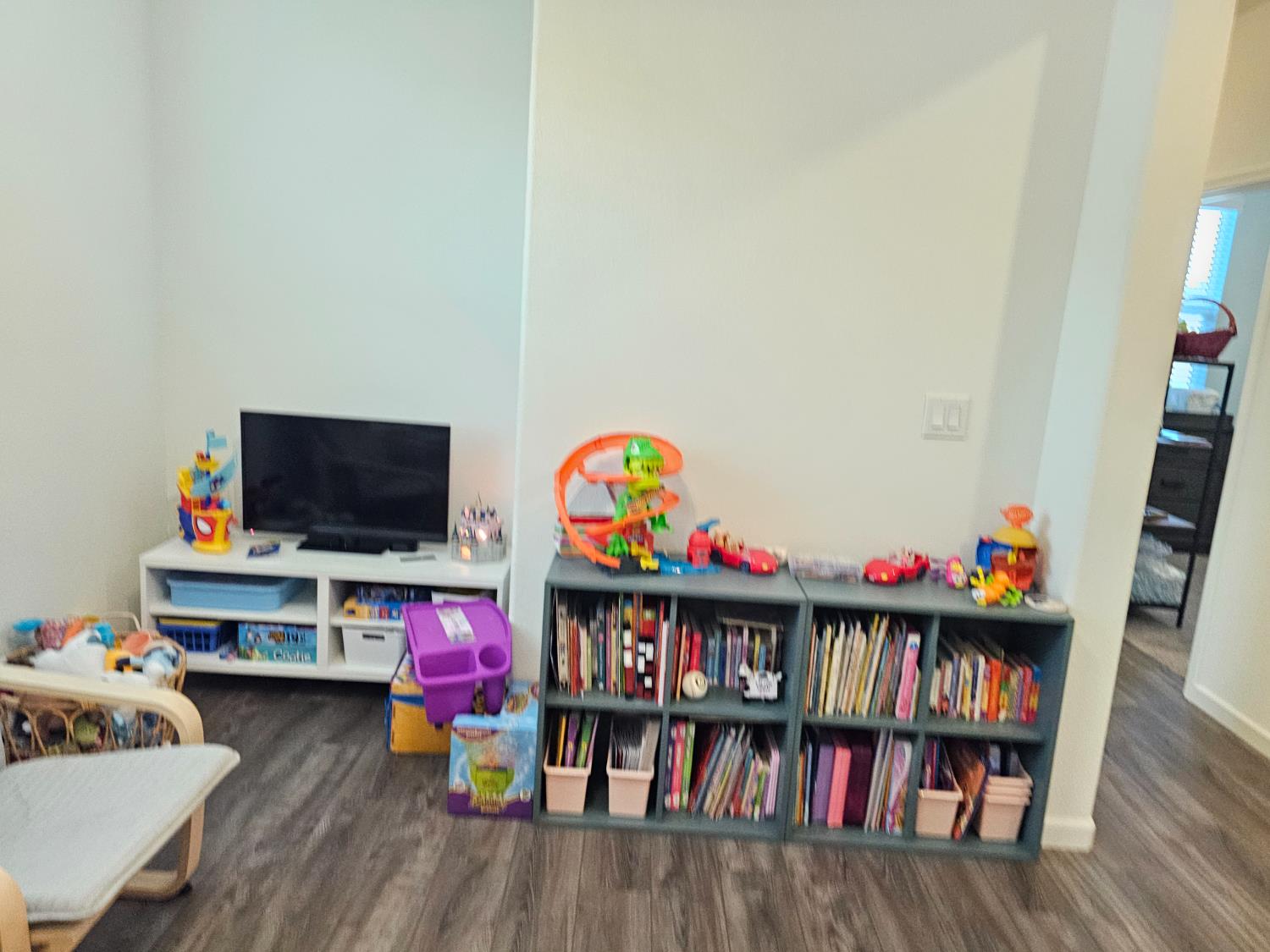 7708 Path Dr, Hughson, CA 95326