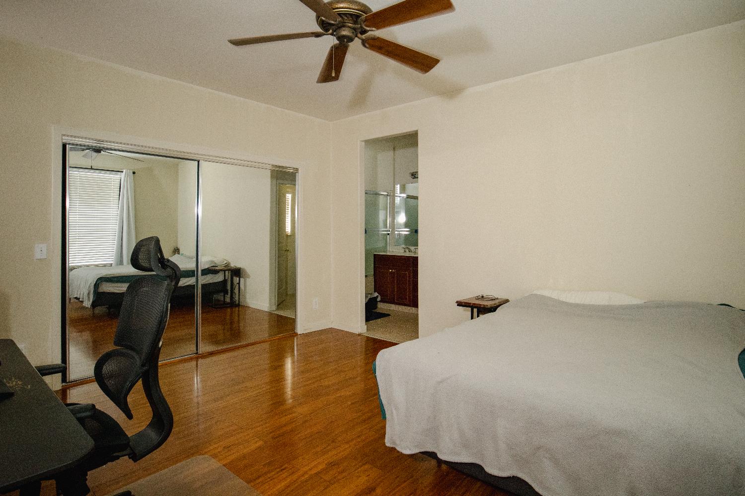 1361 Carlsbad Dr, Merced, CA 95348