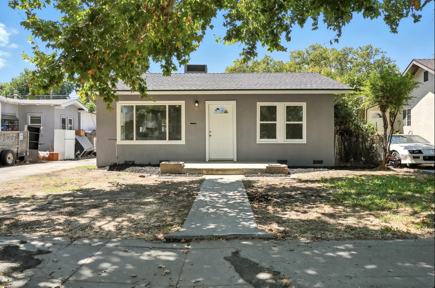 338 Yosemite Ave, Modesto, CA 95351