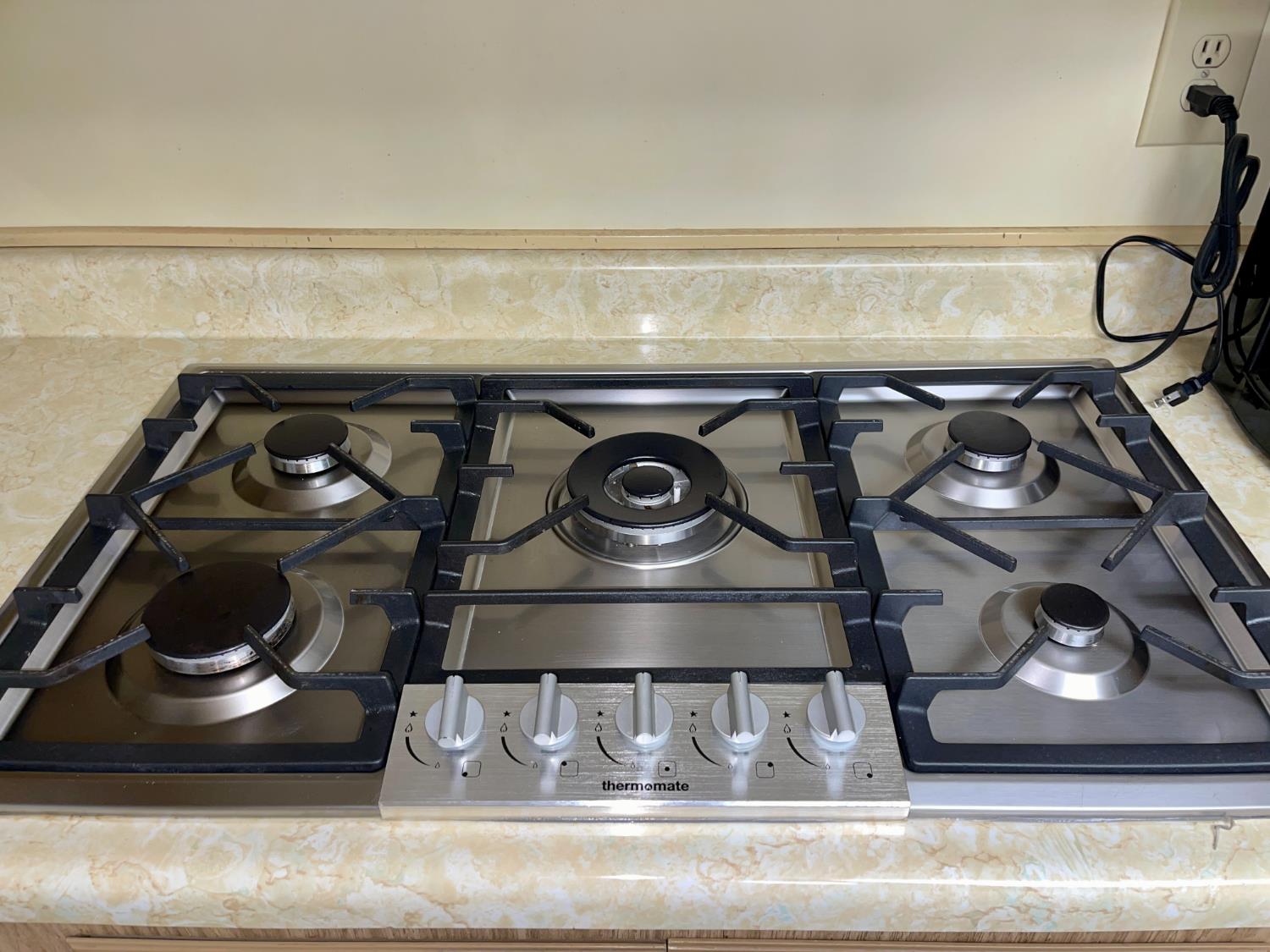 2621 Prescott Rd #114, Modesto, CA 95350