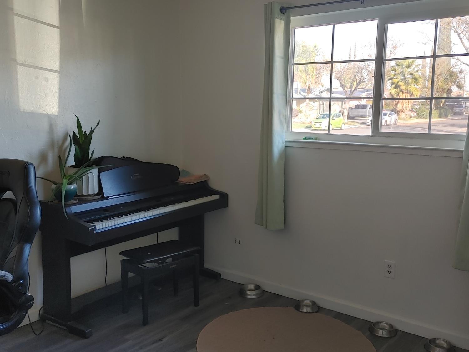 2005 Althoff Way, Modesto, CA 95355