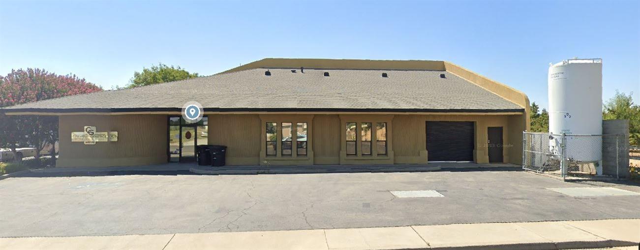 900 Post Rd, Oakdale, CA 95361