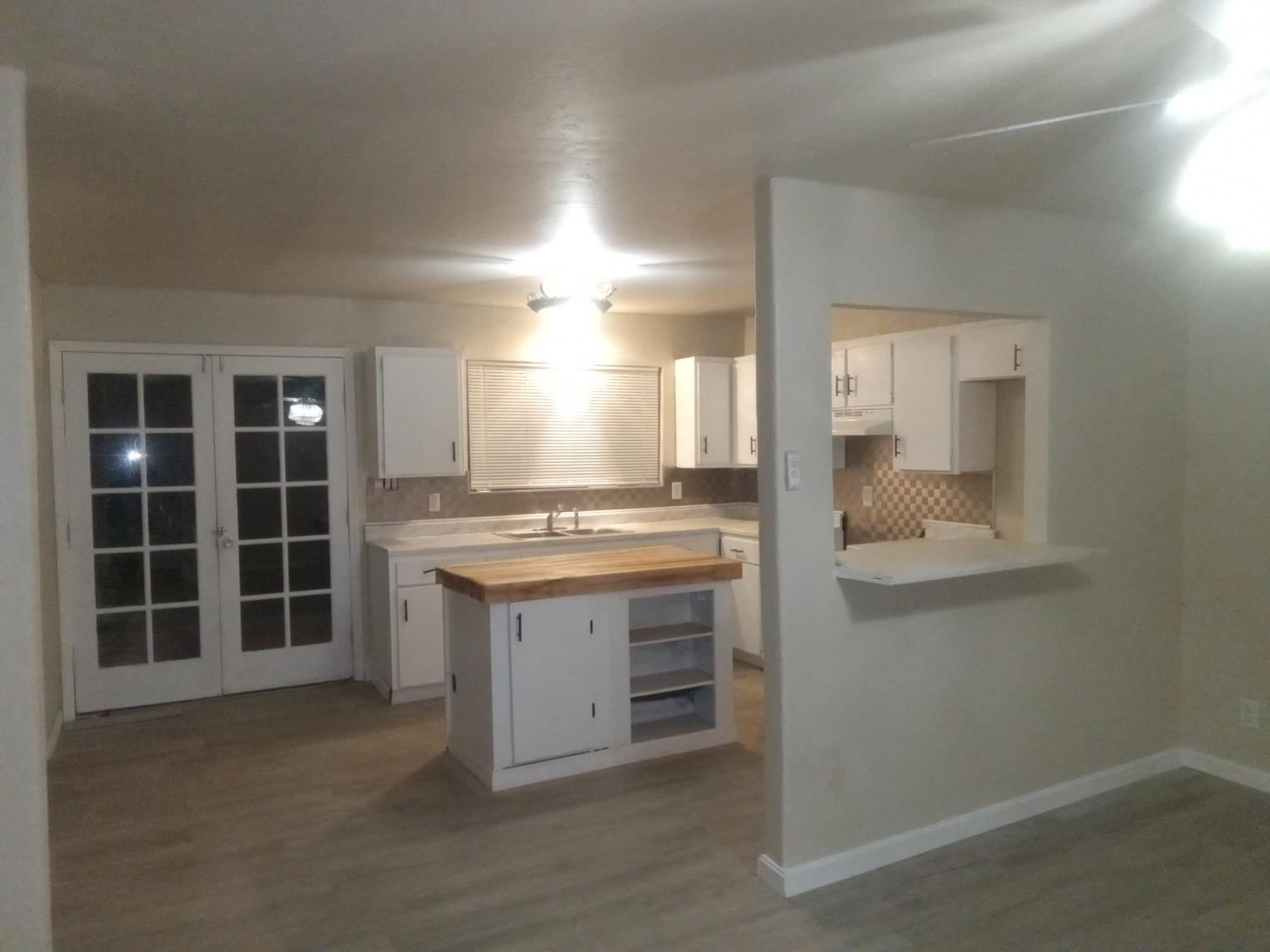 602 Spruce Rd, Exeter, CA 93221