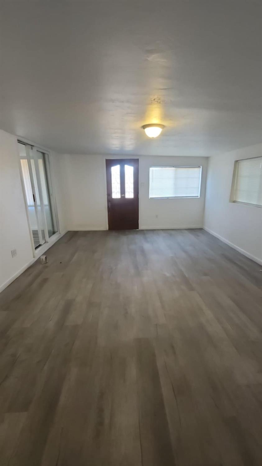 602 Spruce Rd, Exeter, CA 93221