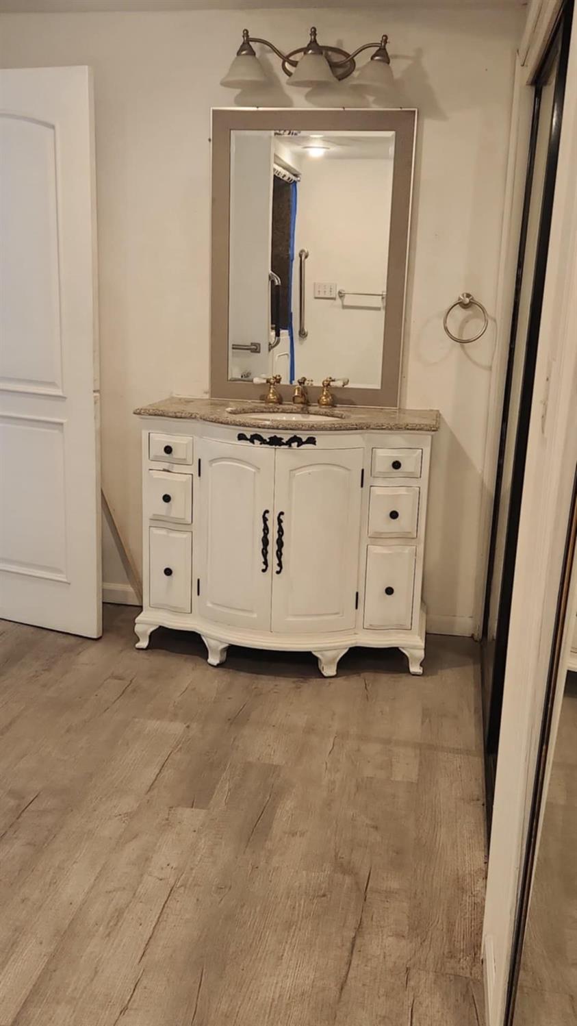 602 Spruce Rd, Exeter, CA 93221