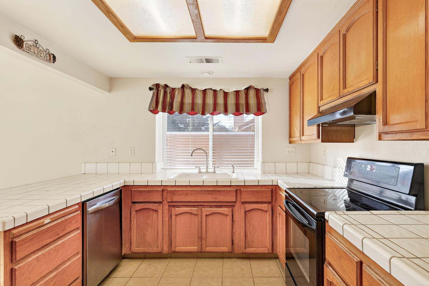 1844 Springfield, Merced, CA 95340