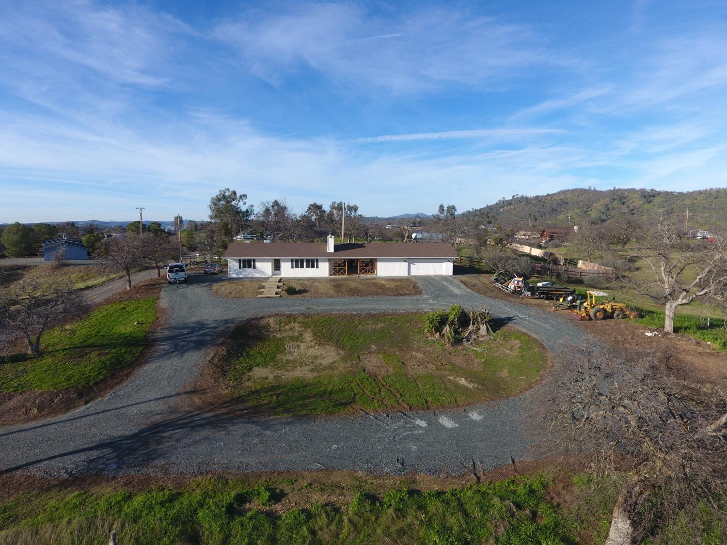 2095 Navarro St, La Grange, CA 95329