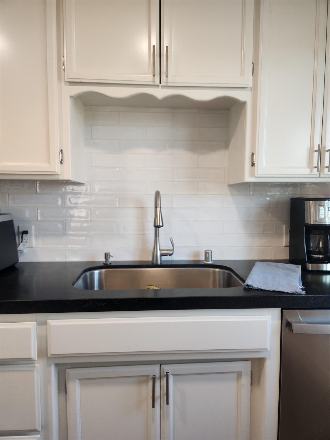 2095 Navarro St, La Grange, CA 95329