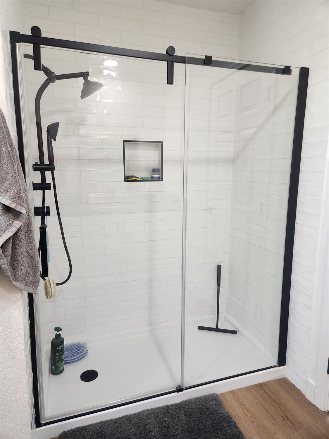 2095 Navarro St, La Grange, CA 95329