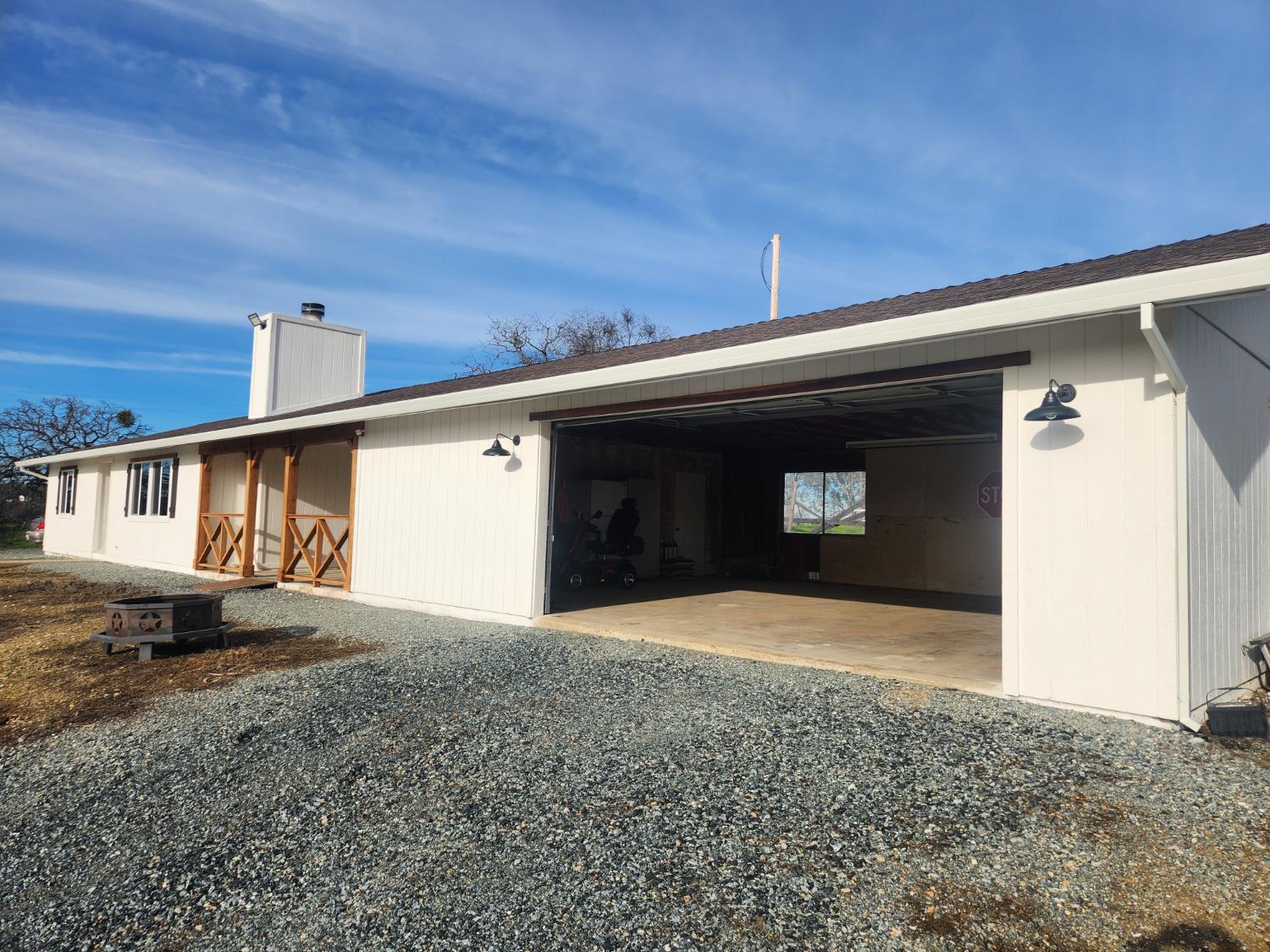 2095 Navarro St, La Grange, CA 95329