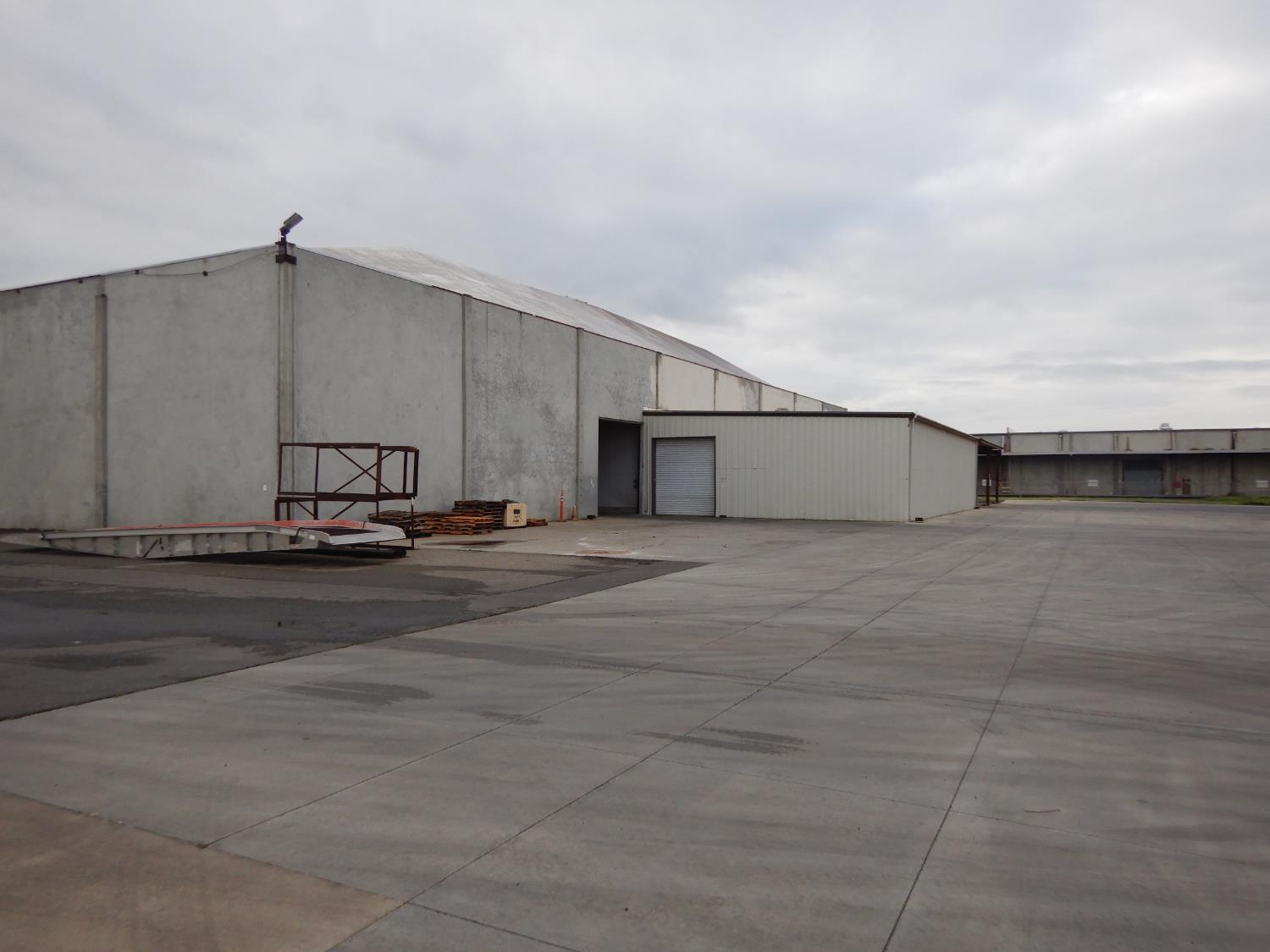 2773 N State Highway 59, Merced, CA 95348