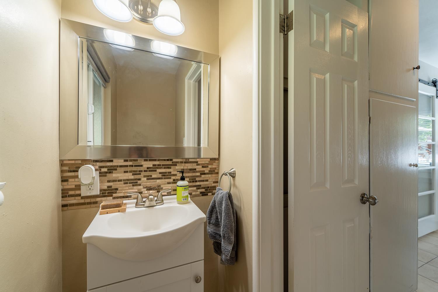 1405 Fordham Ave, Modesto, CA 95350