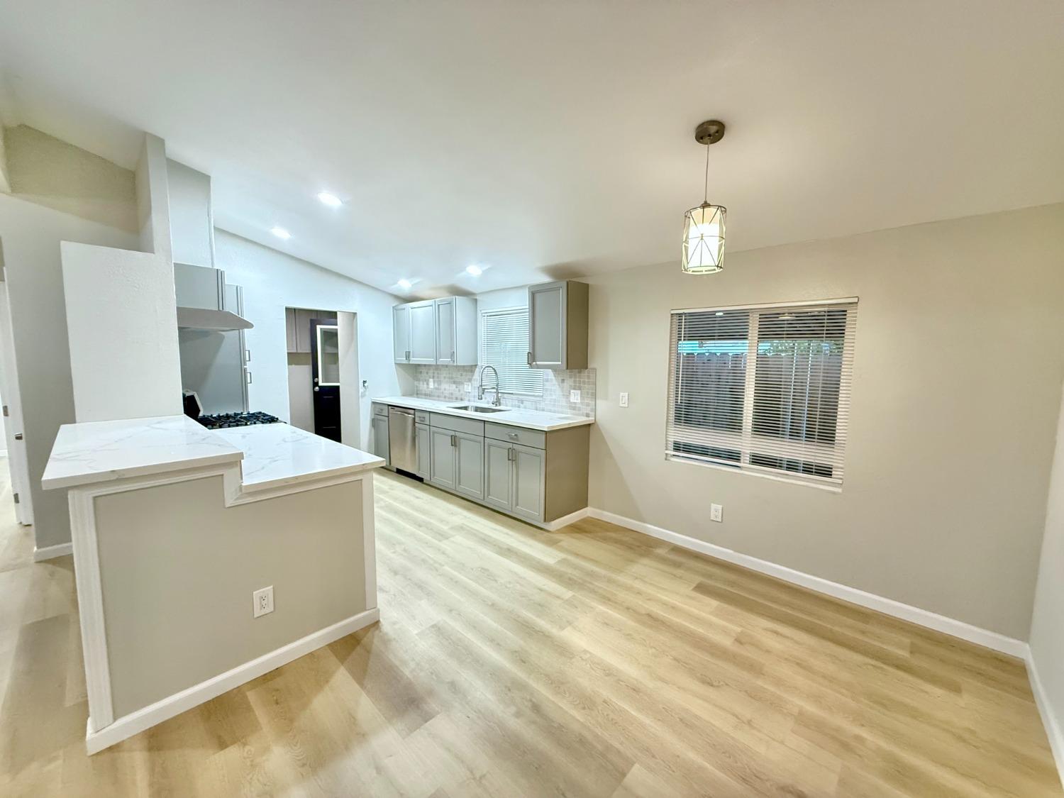 3939 Central Ave #178, Ceres, CA 95307