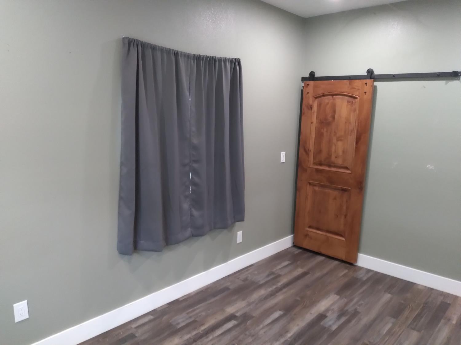 14923 Westside Blvd, Livingston, CA 95334