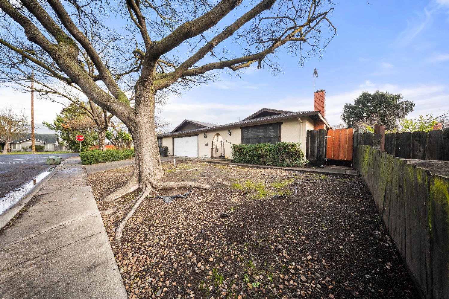 1500 FLOYD Ave, Modesto, CA 95355