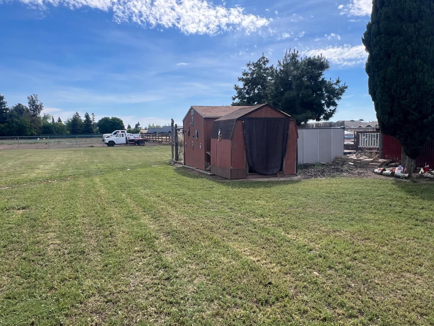 3342 Roselle Ave, Modesto, CA 95355