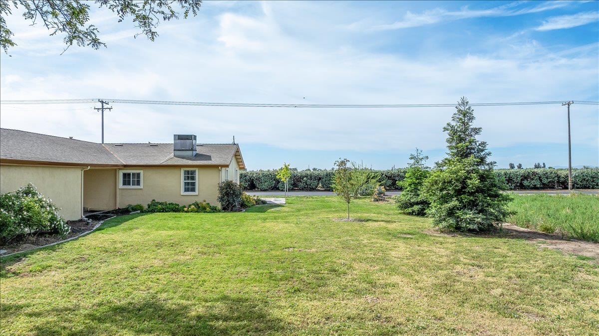607 E Keyes Rd, Ceres, CA 95307