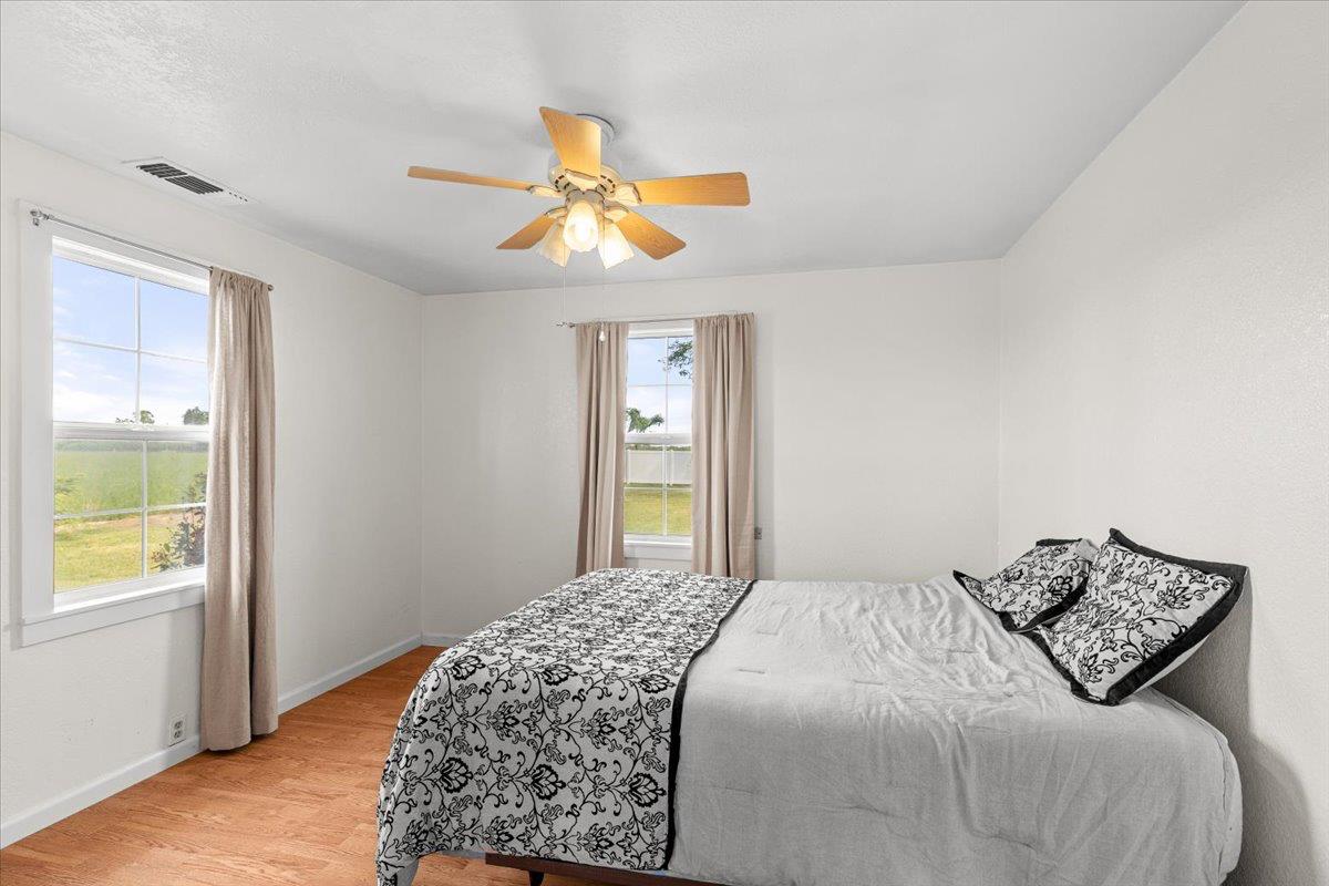 607 E Keyes Rd, Ceres, CA 95307