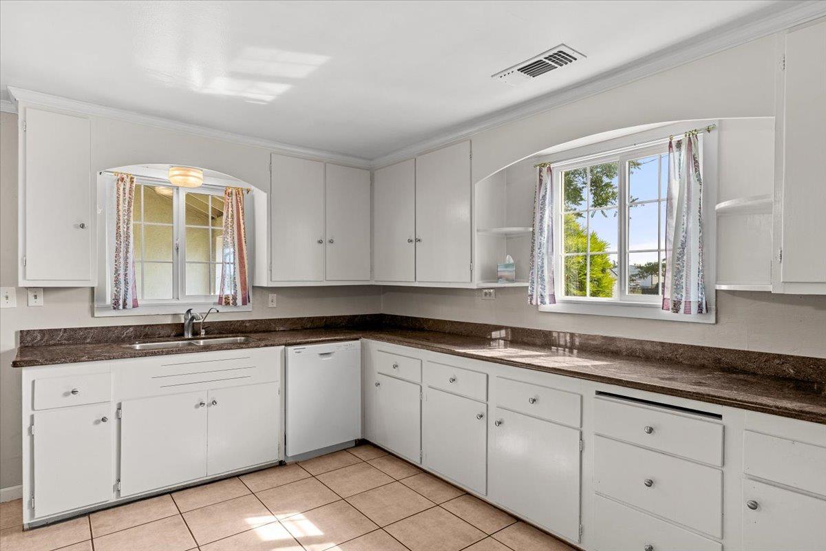 607 E Keyes Rd, Ceres, CA 95307