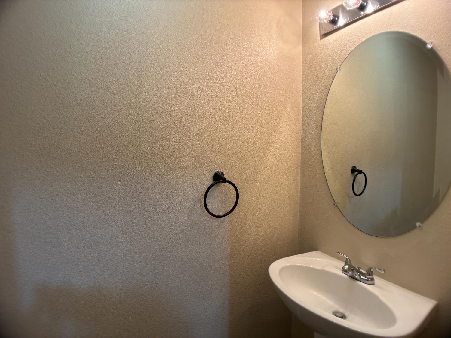 3742 Morningside Ave, Merced, CA 95348