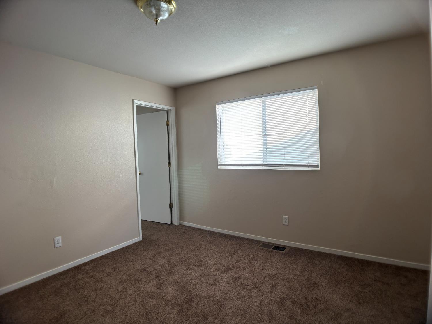 3742 Morningside Ave, Merced, CA 95348