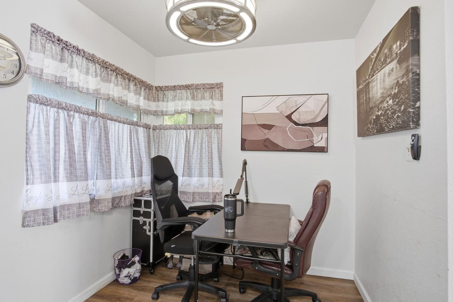 1436 Montclair Dr, Modesto, CA 95350