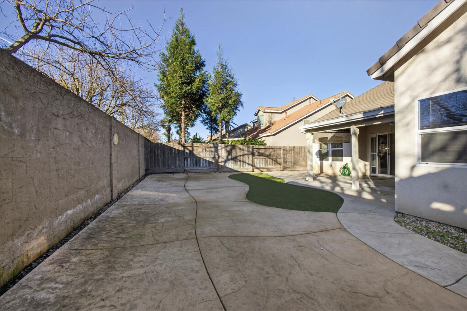 2310 Black Oak St, Turlock, CA 95382