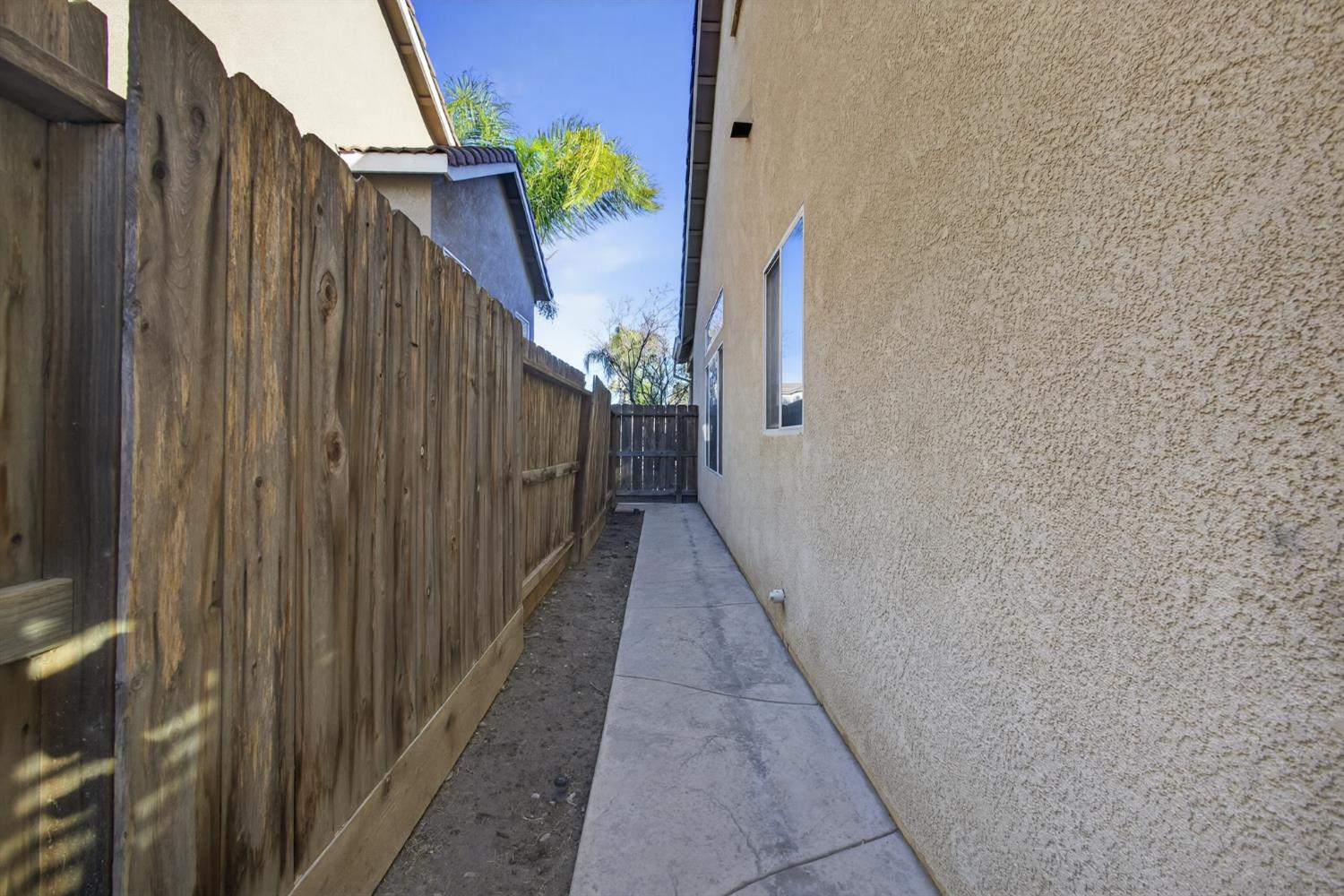 2310 Black Oak St, Turlock, CA 95382