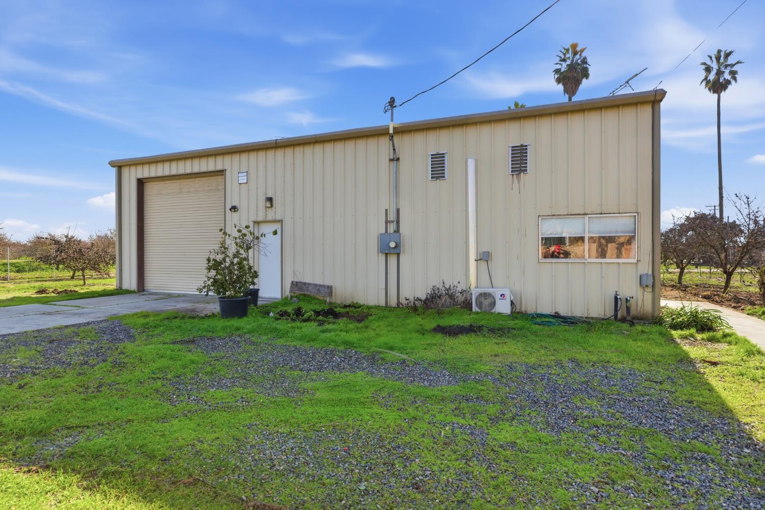 4224 Griffin Rd, Hughson, CA 95326