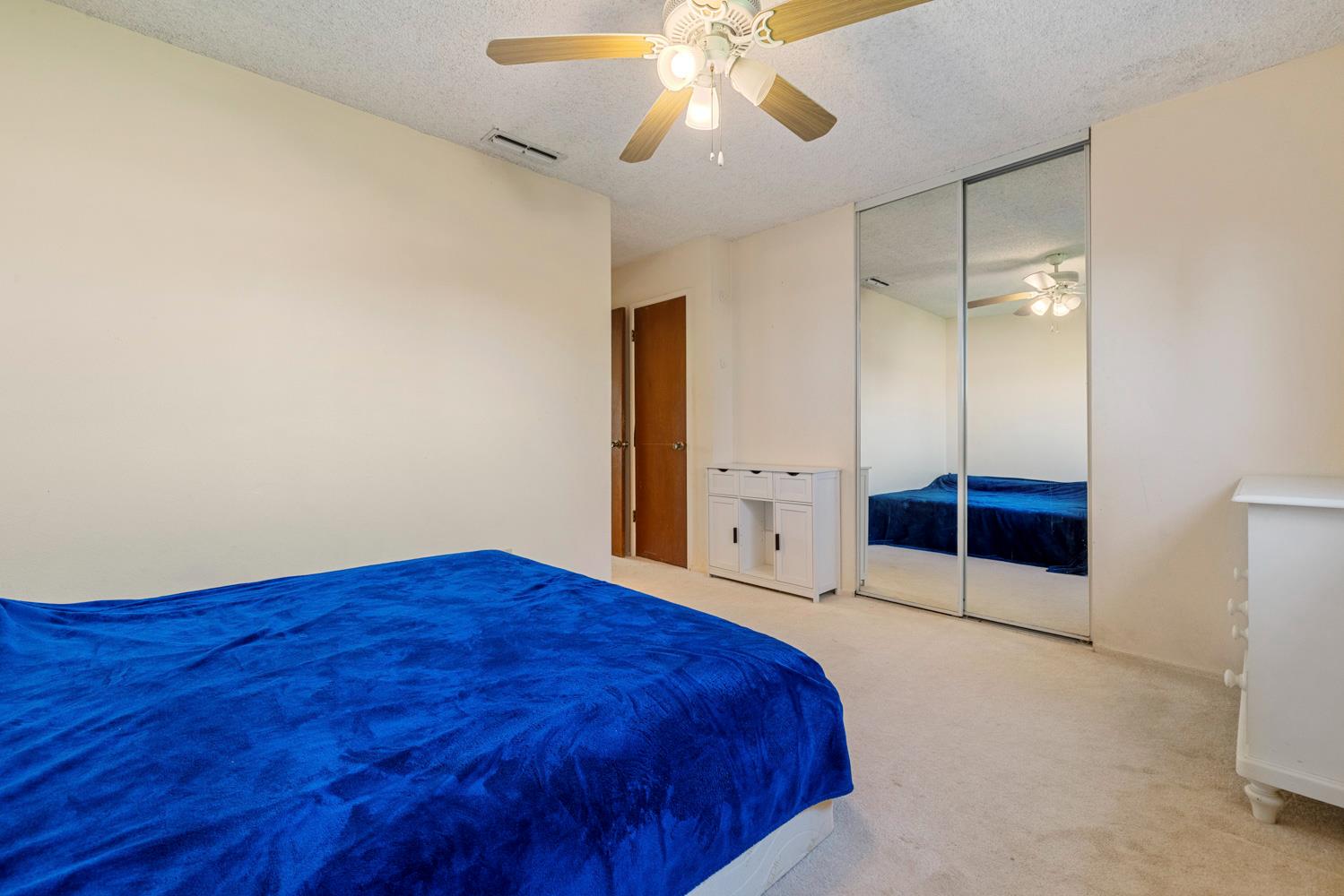 2513 Stoneridge Dr, Modesto, CA 95355