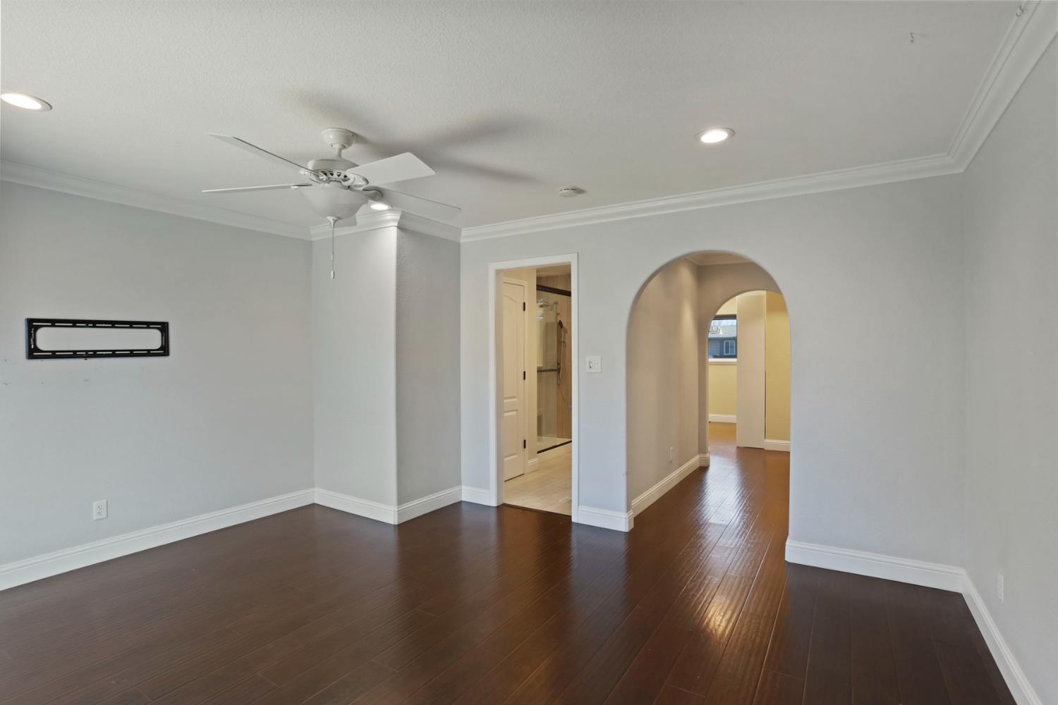 1921 Sherwood Ave, Modesto, CA 95350