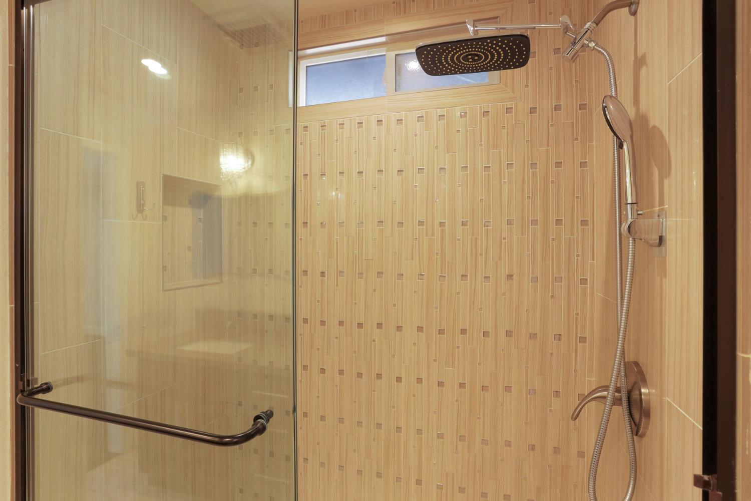 1921 Sherwood Ave, Modesto, CA 95350