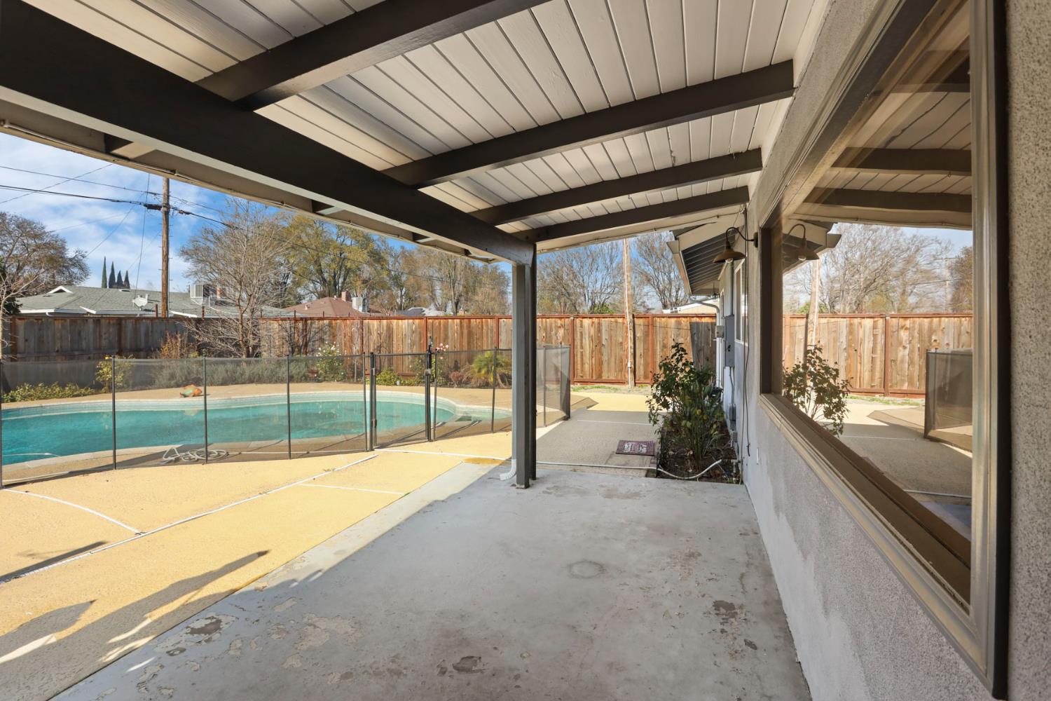 1921 Sherwood Ave, Modesto, CA 95350