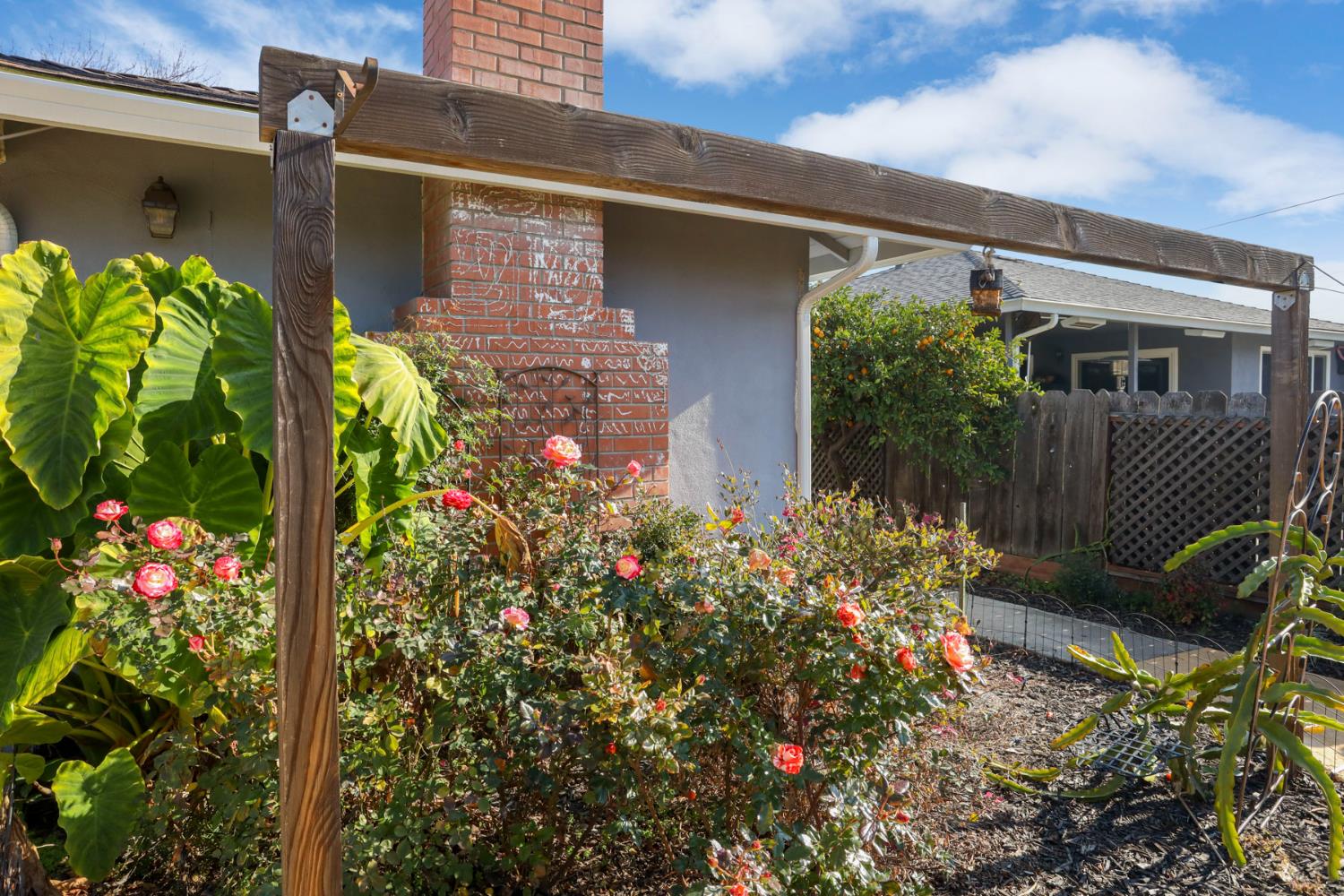 1921 Sherwood Ave, Modesto, CA 95350