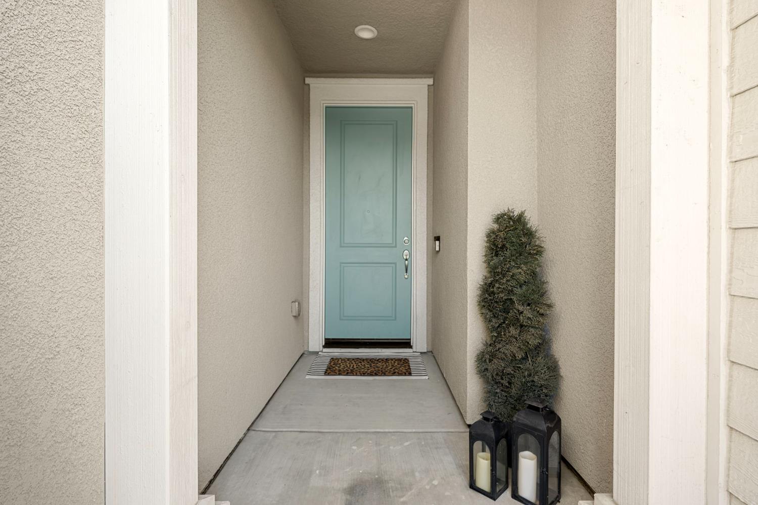 1642 Mcmanis Ln, Ripon, CA 95366