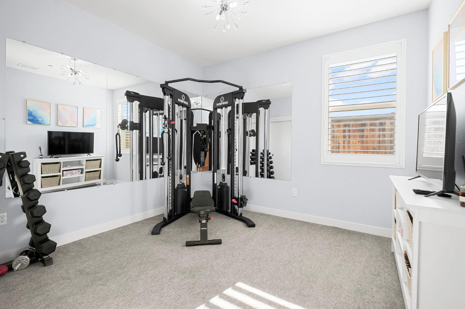 1642 Mcmanis Ln, Ripon, CA 95366