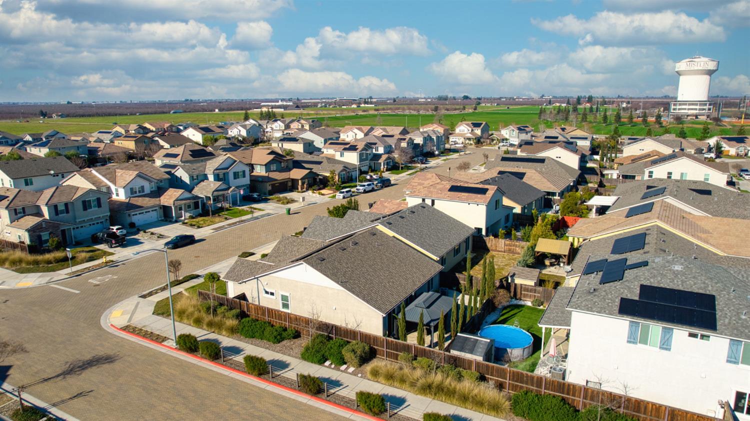 1642 Mcmanis Ln, Ripon, CA 95366