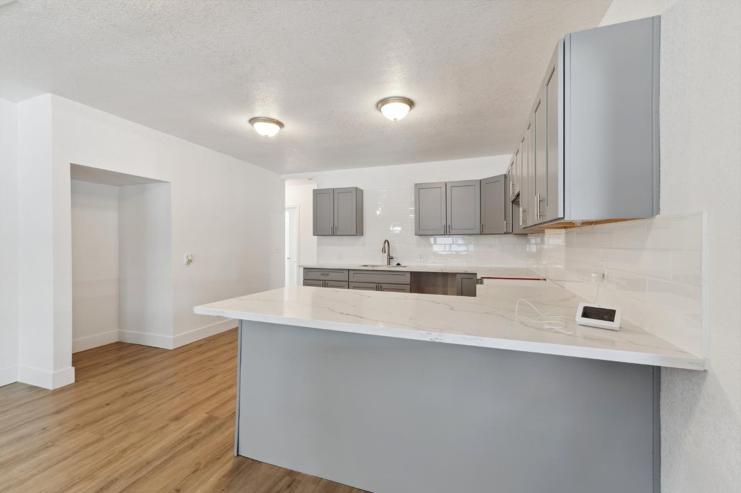 1725 California Ave, Dos Palos, CA 93620