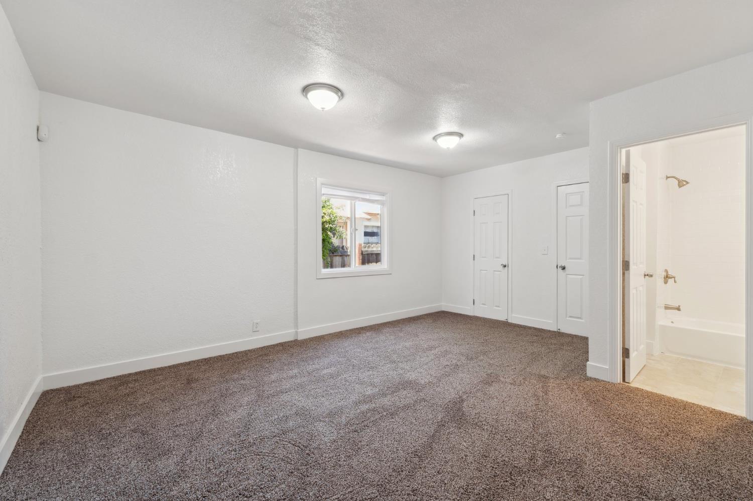 1725 California Ave, Dos Palos, CA 93620