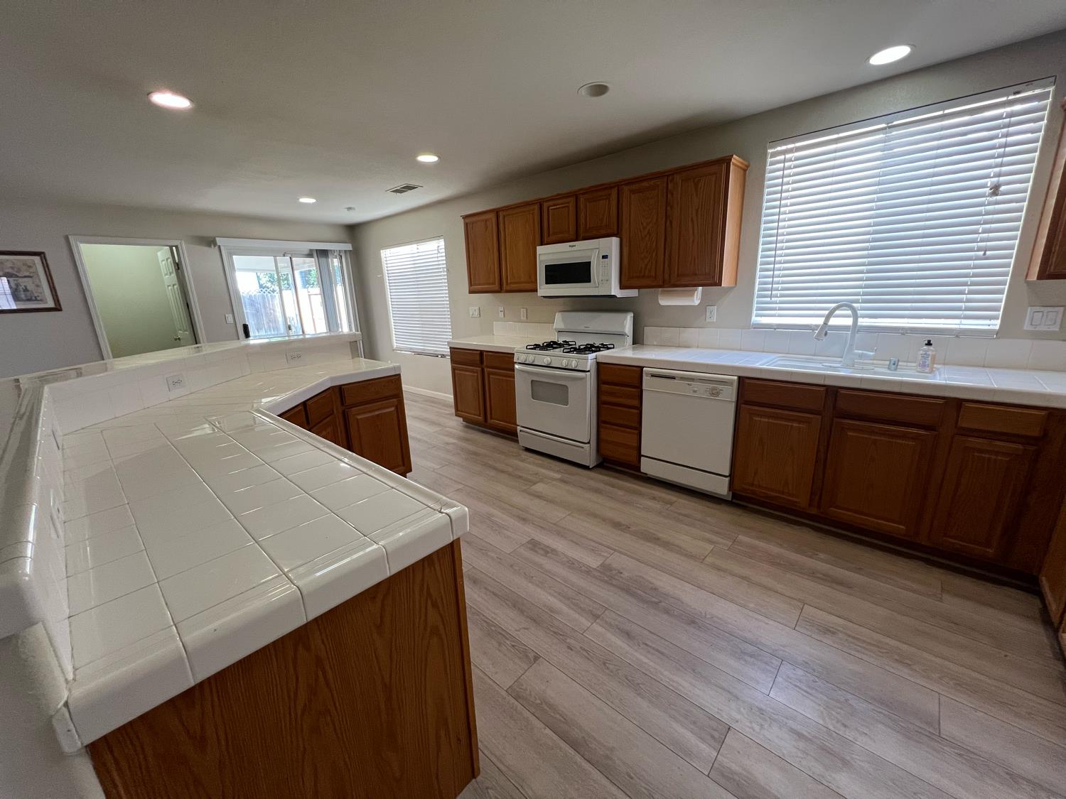 3321 Cardinal Flower Ave, Modesto, CA 95355