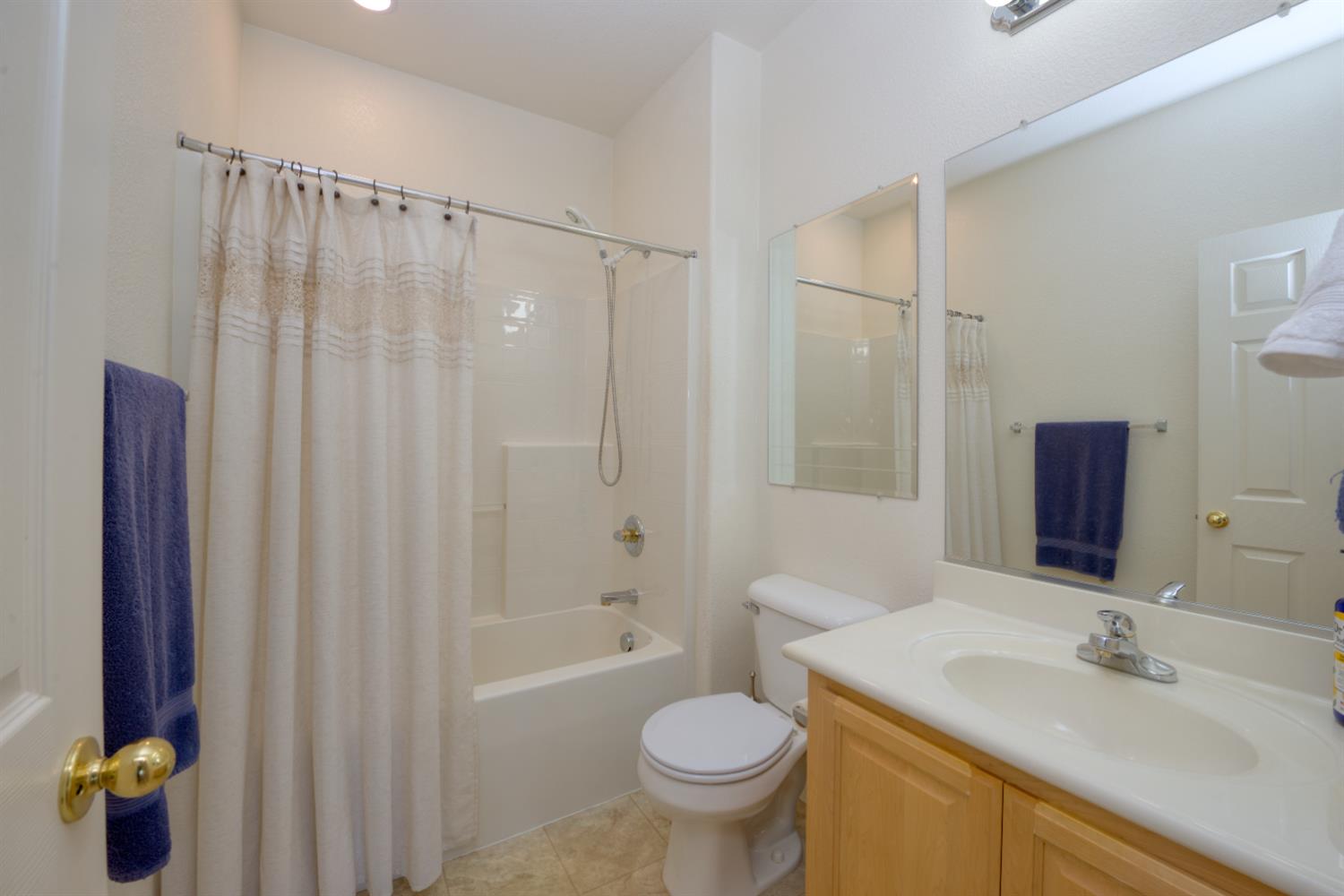 20516 Sarazen Ln, Patterson, CA 95363