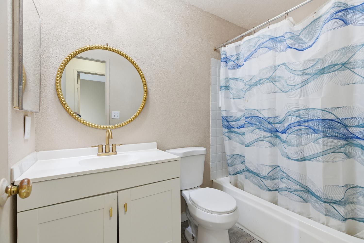 3713 Felkirk Way, Modesto, CA 95356